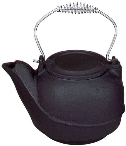 cast iron kettle with a settle handle 